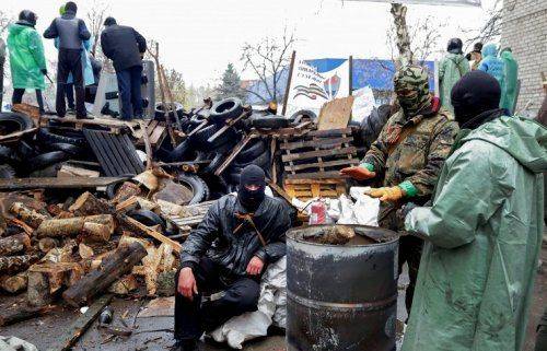 Ополченцы отразили нападение на блокпост близ складов с оружием в Донецкой области