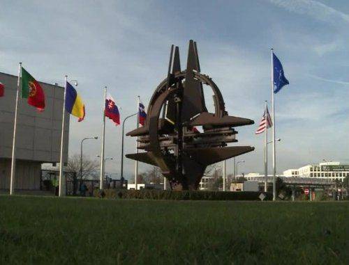 СМИ: российские власти могут закрыть информбюро НАТО в Москве