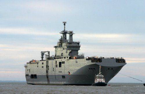 Вертолетоносец «Севастополь» оснастят российской боевой системой управления