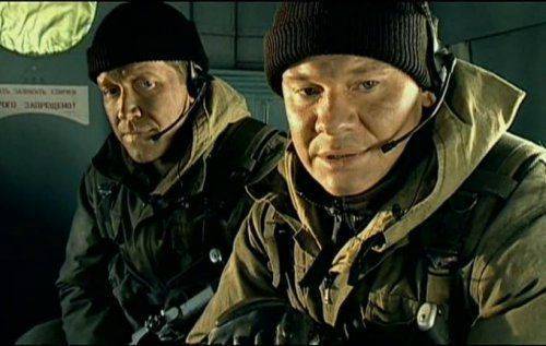 Киев начал войну с российскими войсками. Пока киношными...