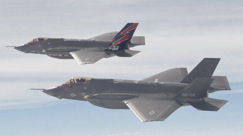 Шестидесятилетний МИГ-21 может победить новейший американский F-35С в воздушном бою