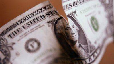 ФРС – великий обманщик. Шаткое положение доллара как резервной валюты