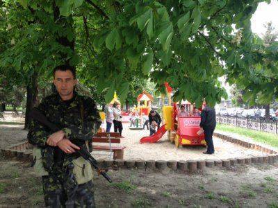 Наши герои: автор «Спутника и Погрома» уехал воевать в Новороссию