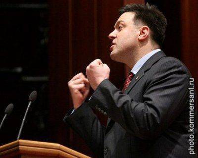 ТЯГНЫБОК: ПРЕКРАТИТЬ ТРАНСЛЯЦИЮ СЕРИАЛОВ О РУССКОМ ГЕРОИЗМЕ И НИКАКИХ ПЕРЕГОВОРОВ С ТЕРРОРИСТАМИ И СЕПАРАТИСТАМИ!