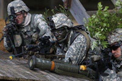 Киевской хунте не хватает оружия для ведения военной операции