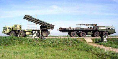 Украинская армия впервые применила 300-мм установки "Смерч"