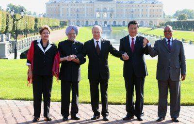 Путин предложил БРИКС противостоять травле государств, не согласных с США и их союзниками