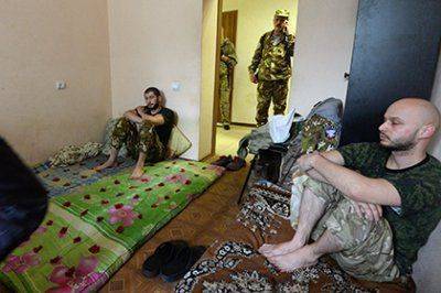 УКРАИНСКИХ ПЛЕННЫХ ПРЕДЛОЖИЛИ ОБМЕНЯТЬ НА КАРУСЕЛИ