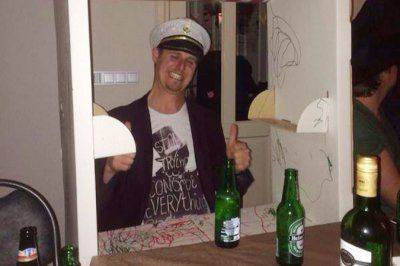 В соцсетях опознали первую жертву малайзийского лайнера