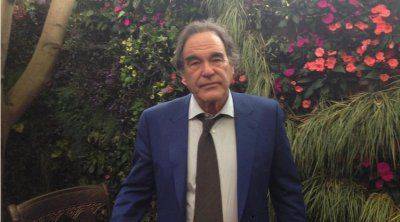 Оливер Стоун: США развяжут мировую войну, чтобы сломить Россию, Китай и Иран