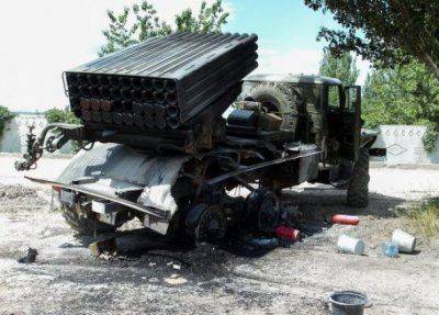 Хунта теряет неонацистских карателей (видео)