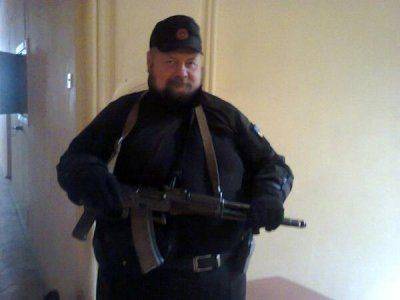 Замкомандира карателей батальона «Азов»: Коломойский сдаёт Мариуполь