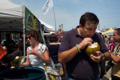 Из президента в посмешище