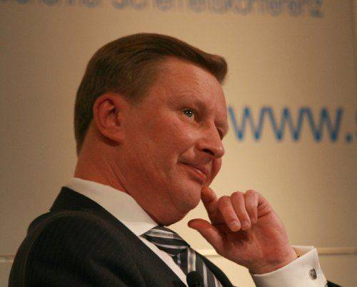 Надо " склеить " Украину - Иванов.