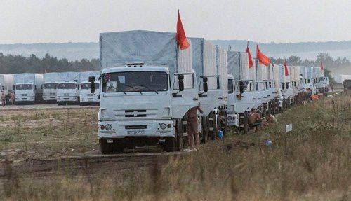 “Руки коротки”: украинские власти хотели бы помешать гуманитарному конвою на Донбасс, но не могут