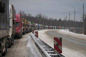 За шины не по сезону накажут рублем