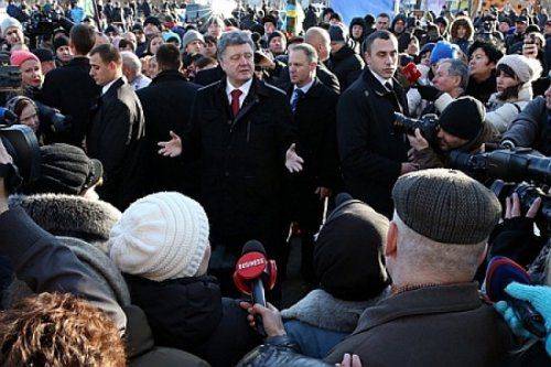 Порошенко освистали активисты Майдана