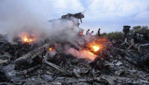 Sunday Times: Малайзийский лайнер разбился по вине Киева  