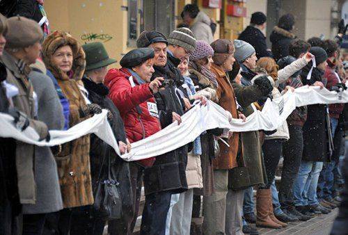 Вежливые. Колорады. Ватники.