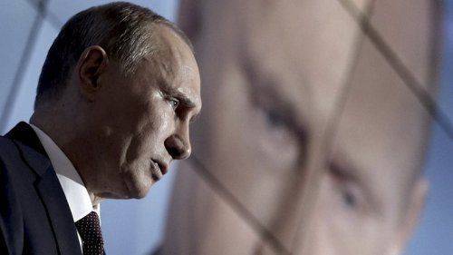 Путину пришло время вынуть туз из рукава