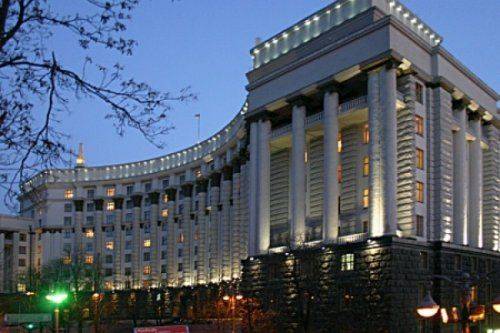 Россия способна в одночасье устроить дефолт Украине и остановить войну на Донбассе  