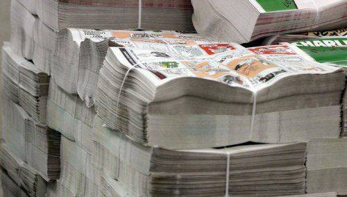 Владельцам книжных магазинов угрожают расправой за продажу нового номера "Шарли Эбдо"