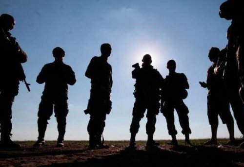 На помощь ополченцам Донбасса едут добровольцы со всего мира