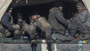 Украинский волонтер Юрий Касьянов: "Поговорим начистоту. Мы проигрываем войну". 