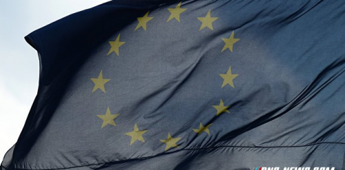 ЕС снимает санкции с Януковича, Клюева и Табачника