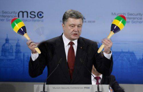 Фотожабы на Порошенко с паспортами 