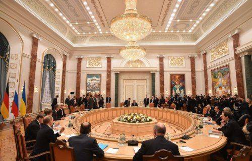 Источник: лидеры ДНР и ЛНР отказались подписать документ, согласованный "четверкой"