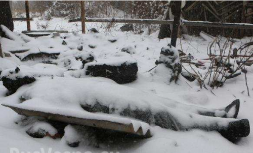 В Дебальцево сильные бои, взрывы не утихают, повсюду лежат тела бойцов ВСУ