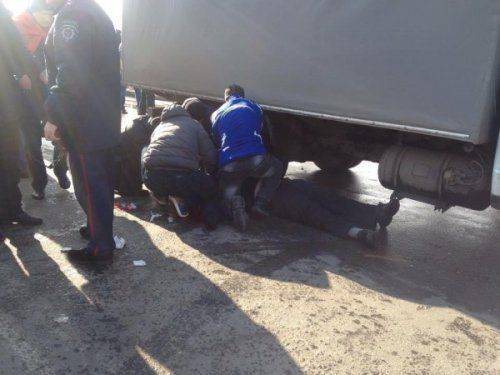 На марше в Харькове произошел взрыв, есть погибшие