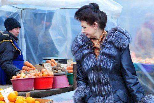 Как изменилась жизнь за год: пенсия была 107 долларов, а теперь 33