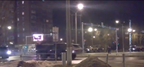 Прямая и явная угроза: Огромные колонны американской бронетехники идут к российско-эстонской границе