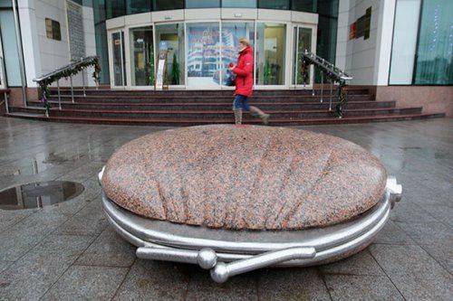 Пустеющая кубышка