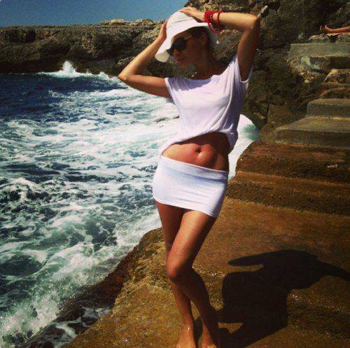 Немцов параллельно встречался с «Баунти» и «кавказской кошечкой»