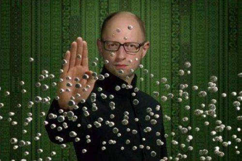 Премьер без Кабмина: Арсений оказался под американской женщиной