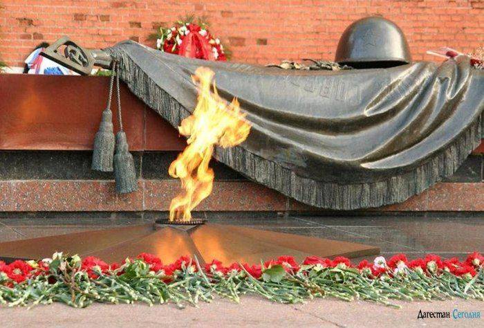 За что погибали советские люди?!