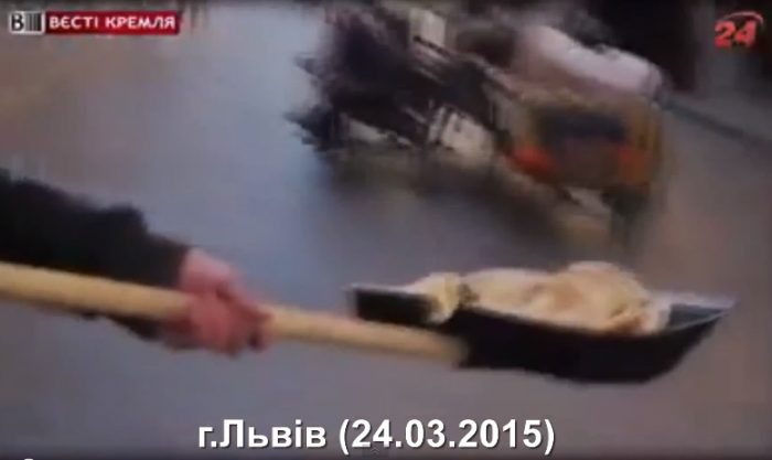 Львовяне едят блины с лопаты 24 03 2015 (ответная акция)