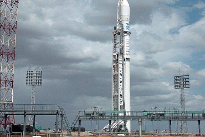 Великие укры мечтают о тракторе на развалинах «Южмаша» 