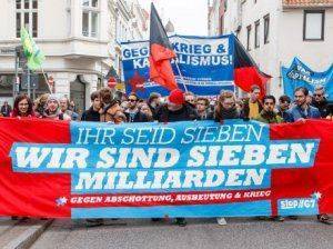 Протесты в Любеке: Немцы требуют возвращения России в «Большую восьмерку»  