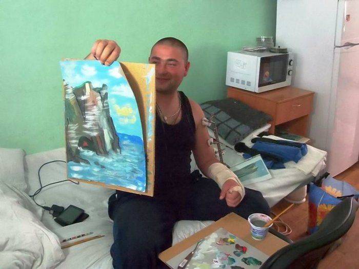 Арт-терапия для убийц: картинки героев АТО украсят школы и музеи Днепропетровщины 