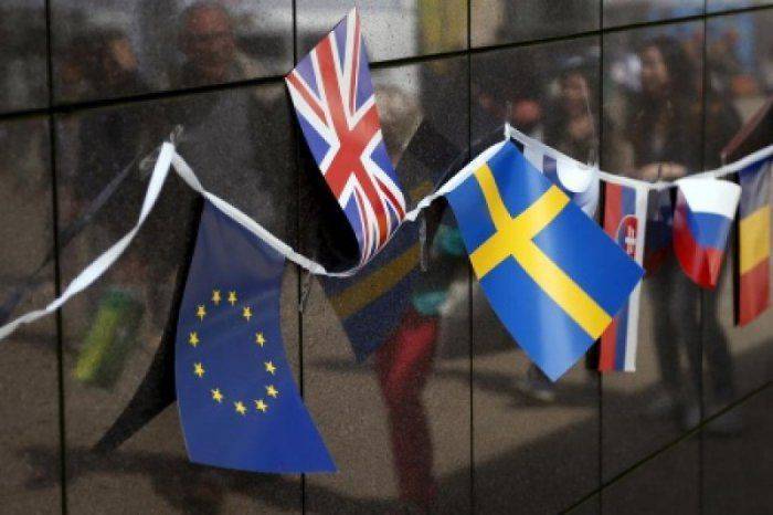 Журналист Ги Метан: Почему нам так нравится ненавидеть Россию?  