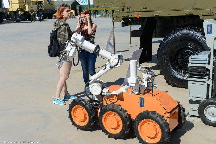 Первые роботы приняты на вооружение российской армии