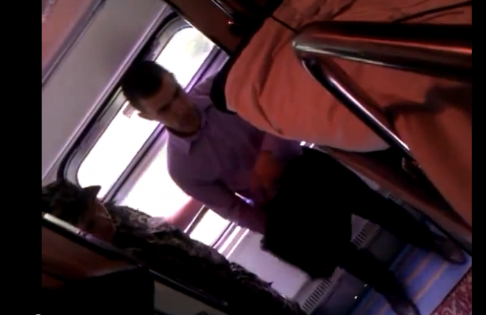 Пассажирам поезда Киев – Ужгород вручили повестки в военкомат