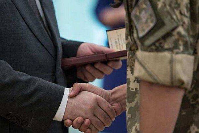 Порошенко наградил орденом убийцу Полины из Константиновки