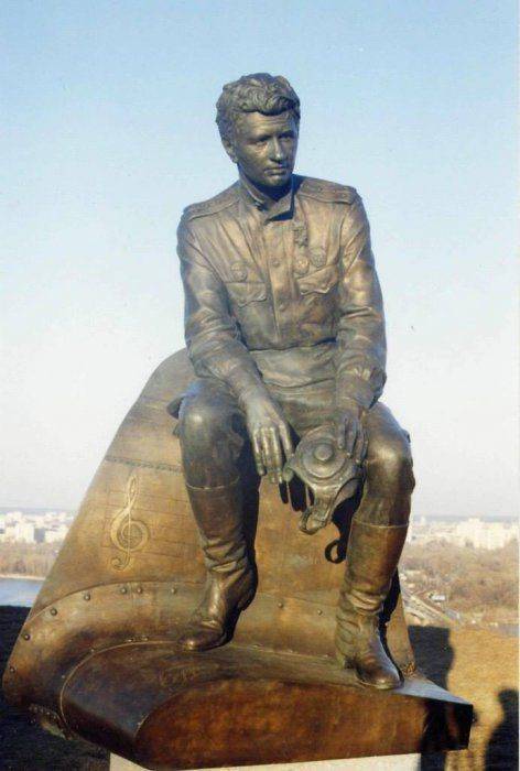 Добрались до "Маэстро"....