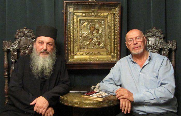 Беседа Эдуарда Ходоса с афонским старцем Афанасием. "С Верою, близь Тебя, Иверская Божья Матерь..."