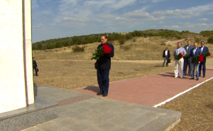 Берлускони и Путин прилетели в Крым